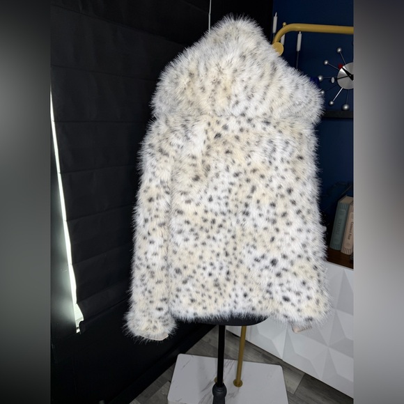 Free People Spotted Faux Fur Teddy Jacket - Picture 2 of 4